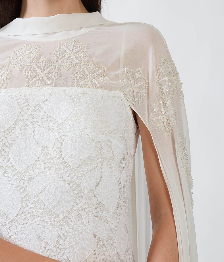 ELARIA VEIL